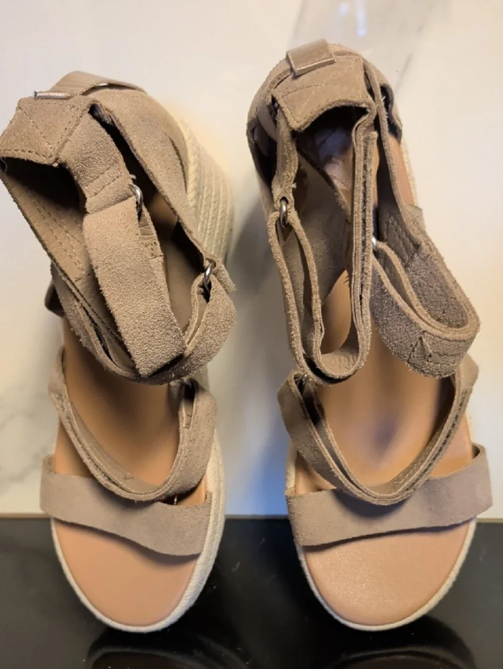 Sorel Cameron Multi Strap Wedge Sandals Size 8 Used Exc